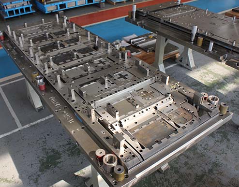 隔板 家电冲压模具
